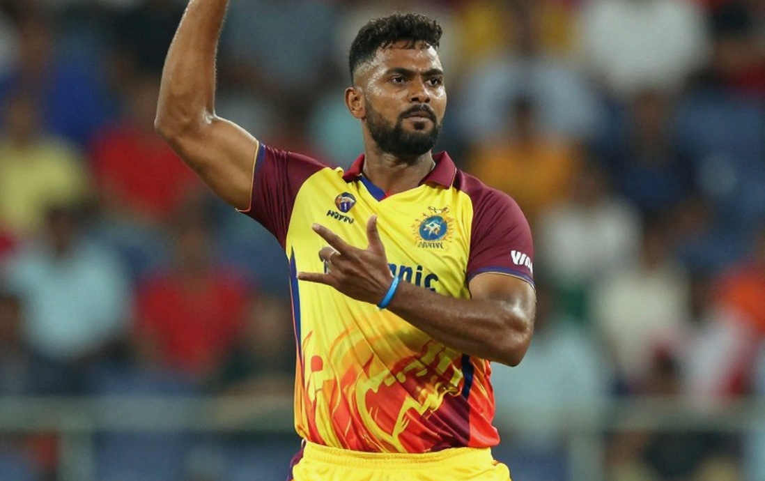 টুর্নামেন্টের ২৫ থেকে ৪০ ওভার: বাংলাদেশের ব্যাটিং সংকটের আসল ঠিকানা